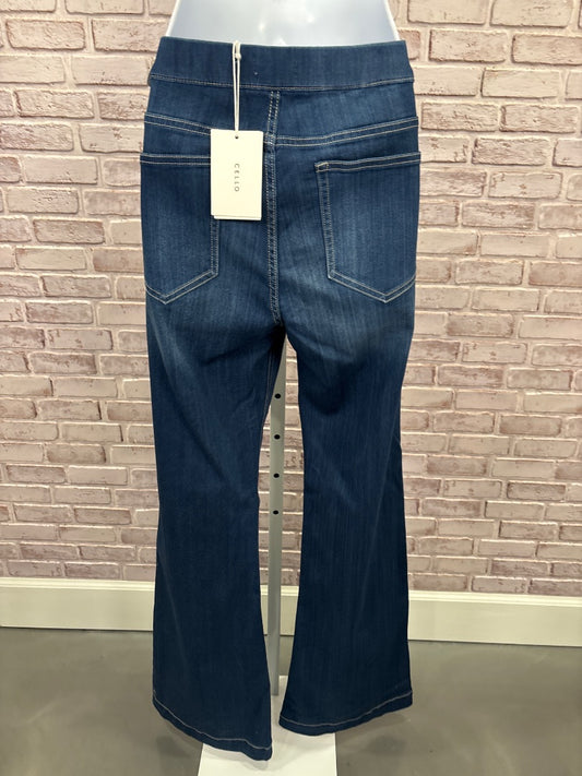 Cello Mid Rise Pull On Flare Jeans, Denim, XL, New With Tags