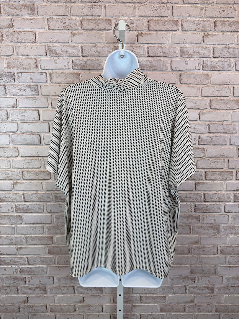 H&M Shirt, Black/white, XXL, Used - Good