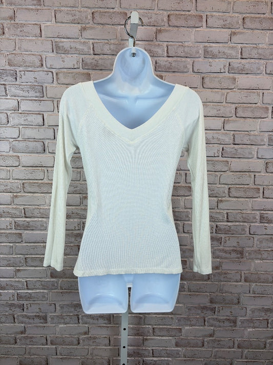 Bebe Shirt, White, Large, Used - Good