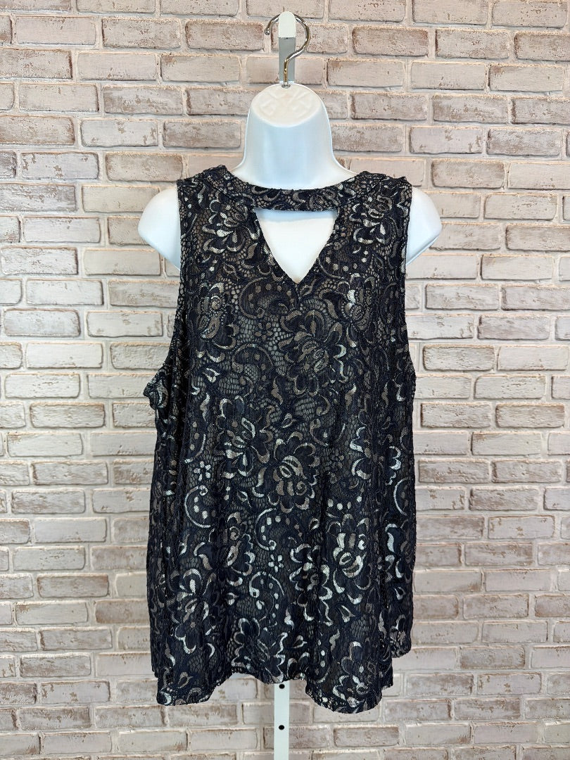 Maurices Shirt, Navy, XXL, Used - Good