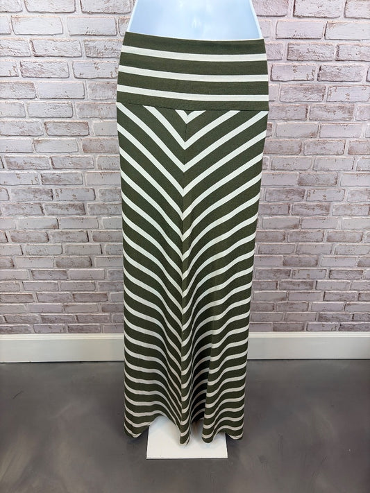 Mossimo Skirt, Green/white stripes, Large, Used - Good