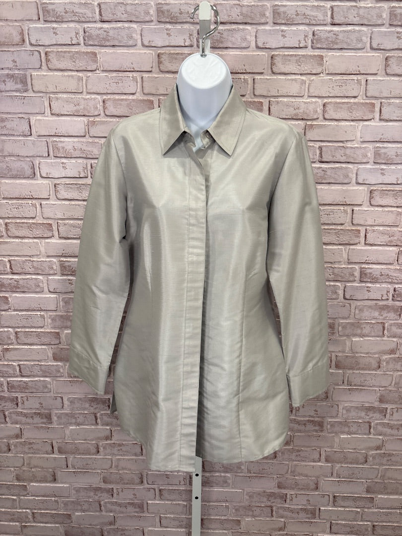 Chicos Shirt, Silver, Medium, Used - Good