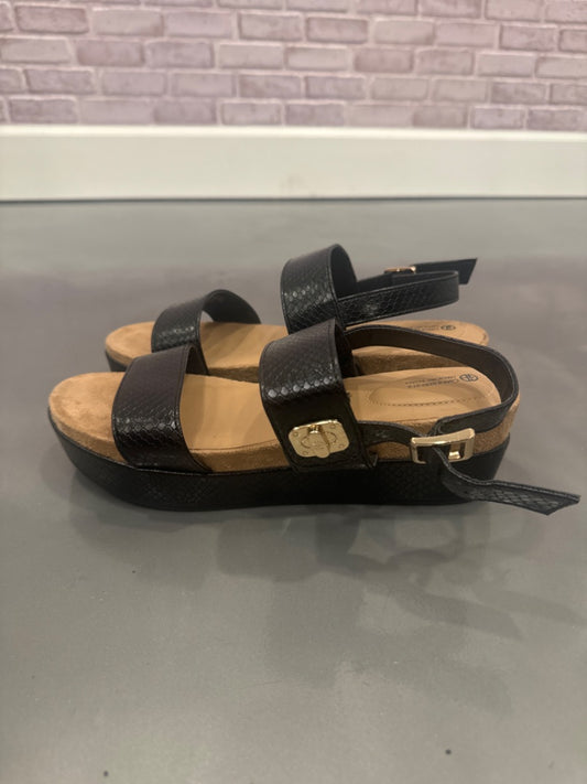Giani Bernini platform sandals, Black, 9, Used - Good