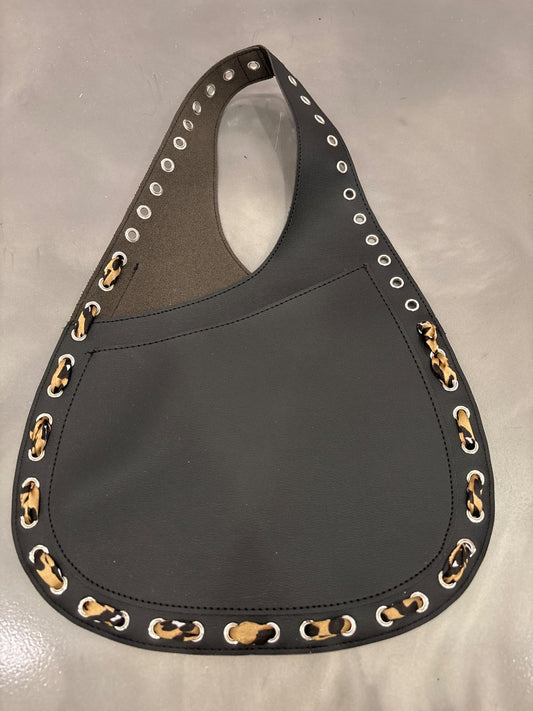 Various Pouch, Black/leopard, One Size, Used - Good