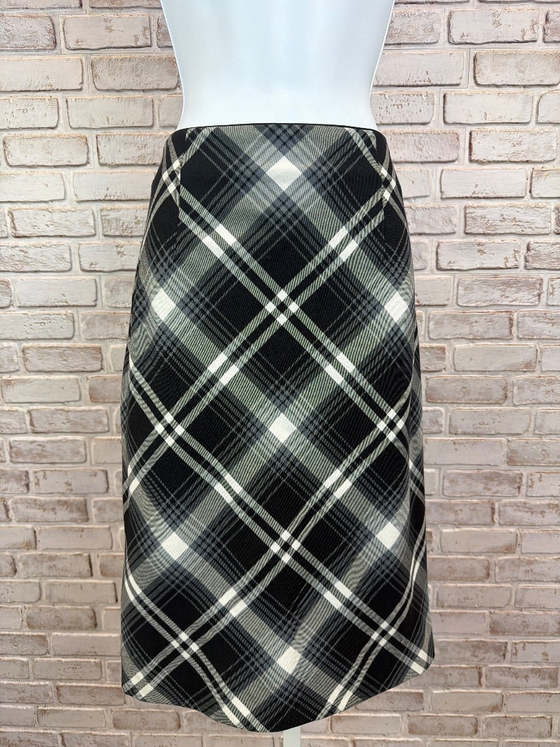 White House Black Market Shirt, Black plaid, Large/10, Used - Excellent