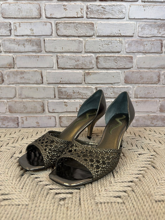 Nina Heels, Dark silver, 9.5, Used - Good