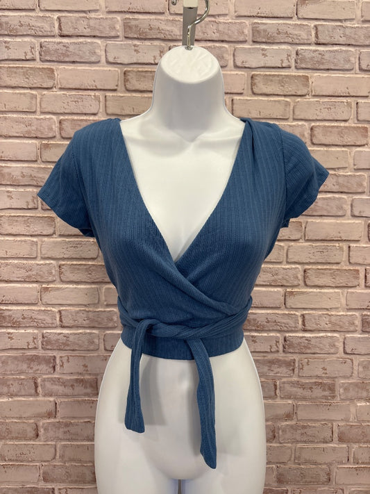 Madden girl Shirt, Blue, Medium, Used - Good