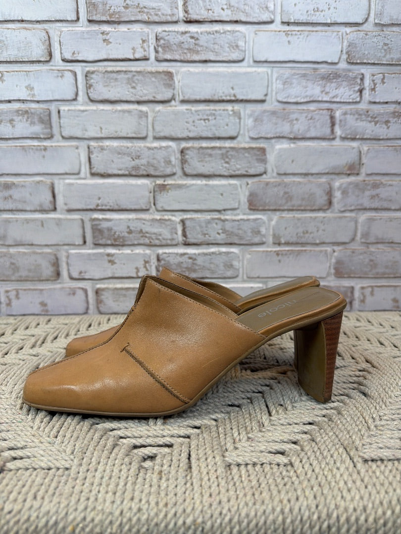Nicole Heels, Tan, 7, Used - Good