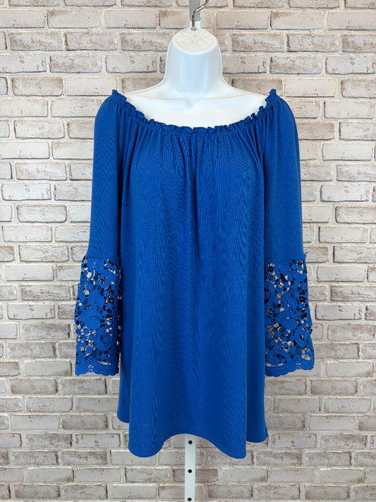 Melissa Paige Shirt, Blue, Small, Used - Excellent