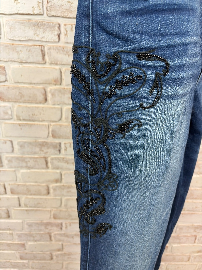 White House Black Market Embroidered Skinny Jeans, Denim, 6, Used - Excellent