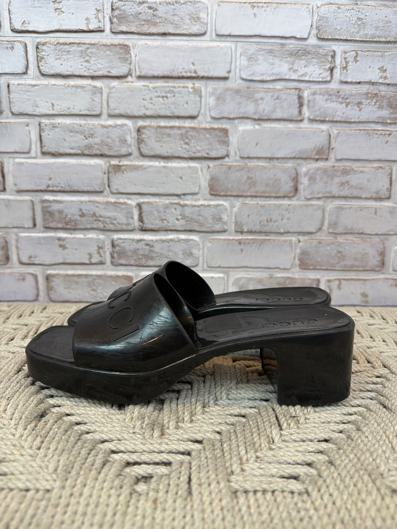 Gucci Sandals, Black, 38, Used - Good