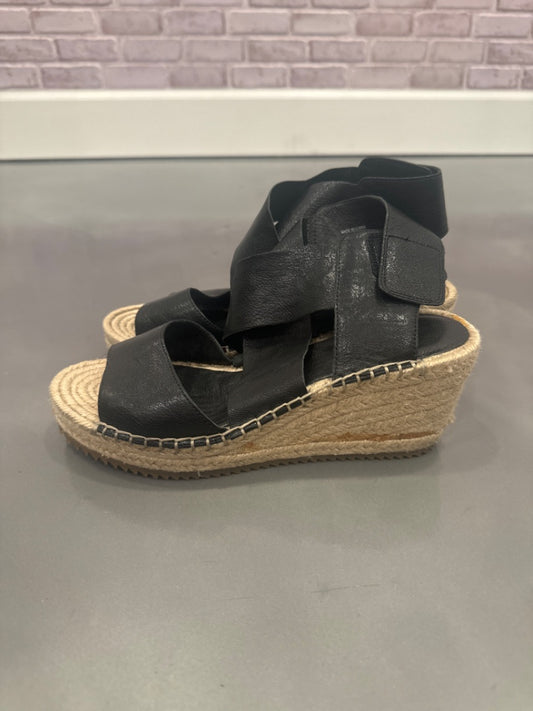 Eileen Fisher Heels, Black, 7.5, Used - Good