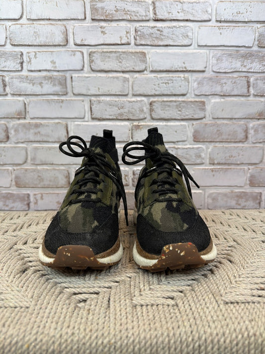 Otbt Sneakers, Green/black, 7, Used - Good