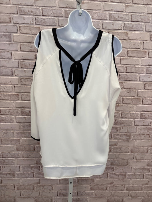DR2 Shirt, White/black, Large, New With Tags