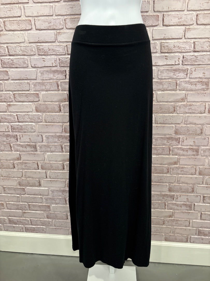 Sonoma Skirt, Black, Large, Used - Good