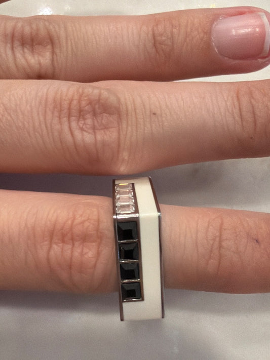 Swarovski Ring, Silver/white/black, 5.5, Used - Good