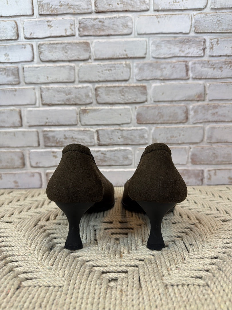 Stuart Weitzman Heels, Brown, 9, Used - Excellent