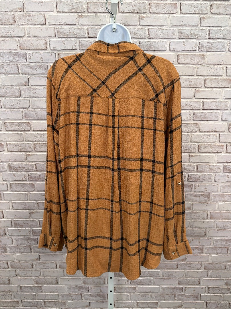 Grace & Lace Shirt, tan/black plaid, Large, Used - Good
