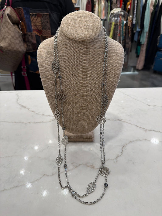 White House Black Market Necklace, Silver, One Size, Used - Excellent