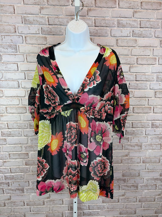 Cabi Shirt, Multi, Medium, Used - Good