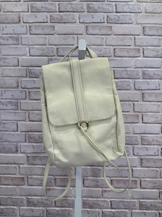 Hobo Backpack, Cream, One Size, Used - Good