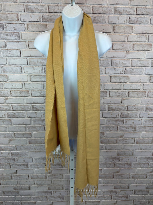 Various Cashmere Scarf, Beige, One Size, Used - Excellent