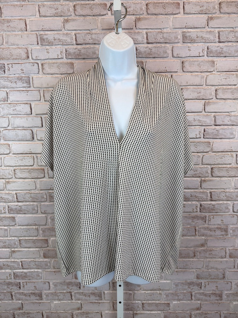 H&M Shirt, Black/white, XXL, Used - Good