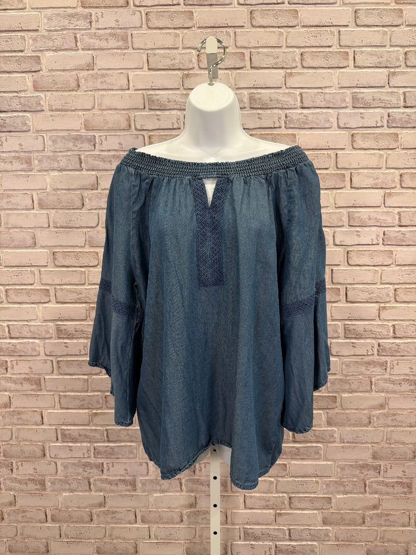 Stella & Ginger Shirt, Denim, XL, Used - Good