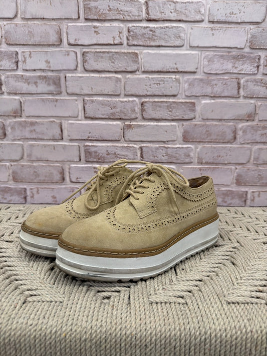 Seven Dials Sneakers, Tan, 7.5, Used - Good