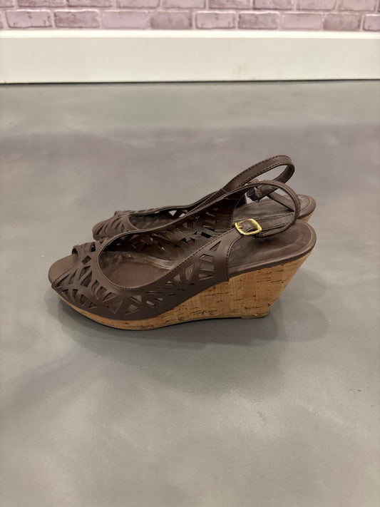 Chinese Laundry Heels, Brown, 7.5, Used - Good