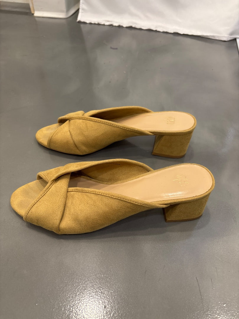 Cabi Heels, Yellow, 11, Used - Good