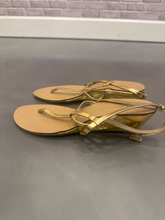 Inc Sandals, Gold/silver, 5.5, Used - Good