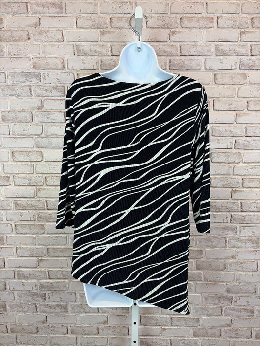 Chicos Shirt, Black/white, 1, Used - Good