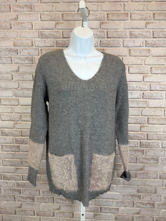 Yest Sweater, grey multi, 8, Used - Good