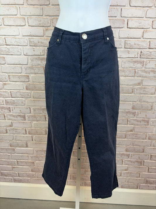 Bandolino Capris, Navy, Large/12, Used - Excellent