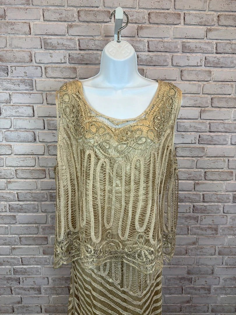 Soulmates Matching Clothing Set – Soulmates Matching Clothing Set, Beige, XXXL, Used - Good [Live 2.10]