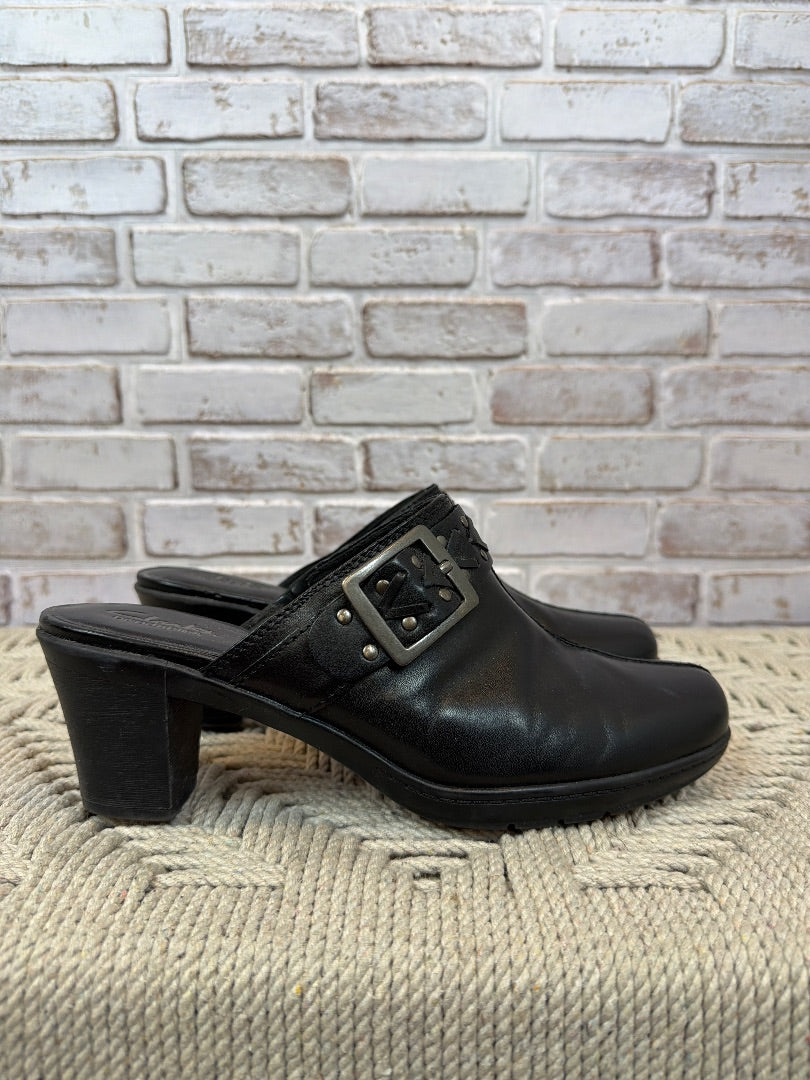 Clarks Clogs, Black, 9.5, Used - Excellent
