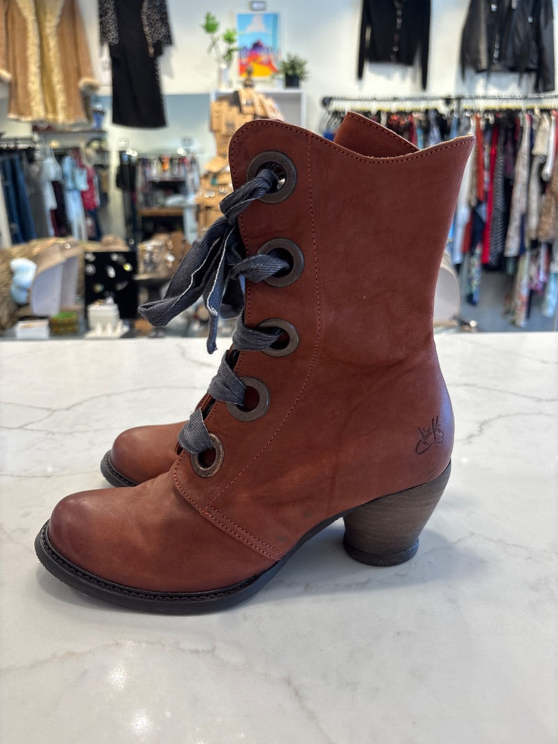 John Fluevog Gladstone Booties, Tan, 8.5