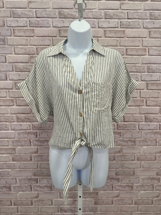 Love tree Shirt, Multi, Small, Used - Good