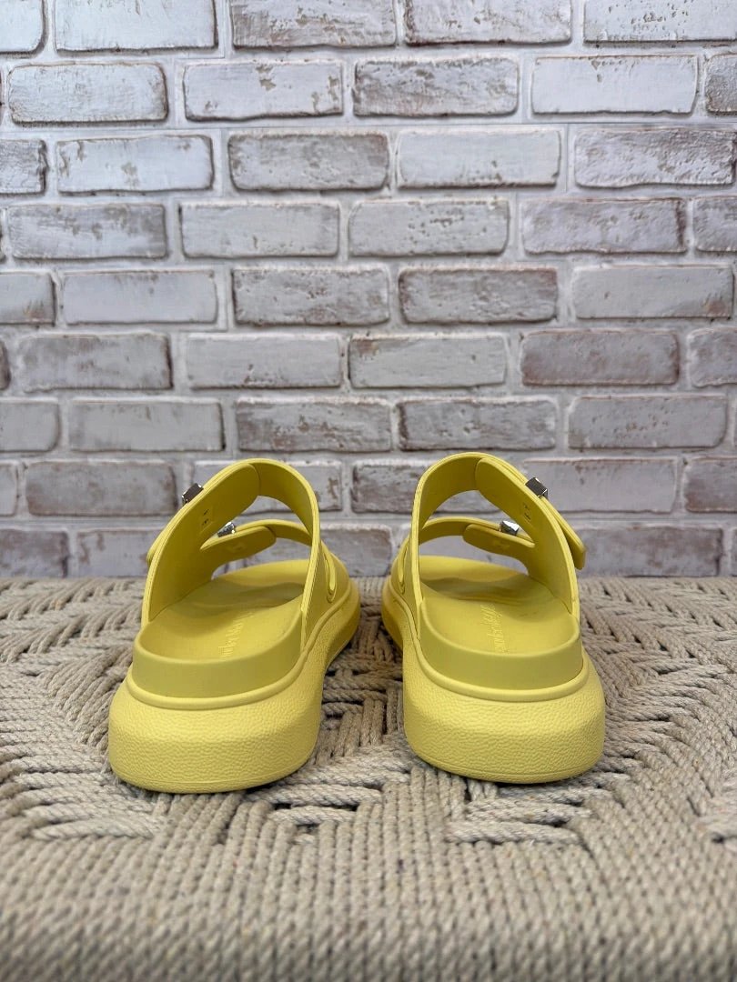 Alexander McQueen Shoes - Sandals – Alexander McQueen Rubber Sandals, Yellow, 37, Used - Good [Live 2.10]