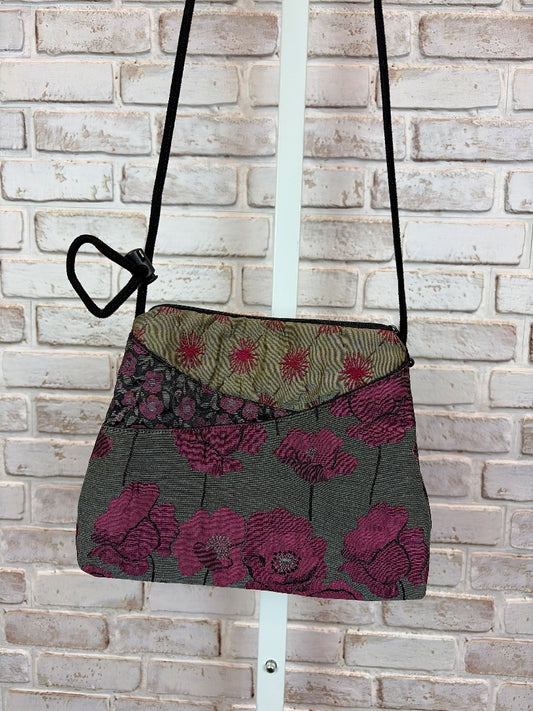 Maruca Crossbody, Grey/pink, One Size, Used - Good