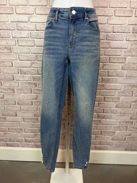 White House Black Market Bottom - Jeans – White House Black Market The Skinny Ankle Jeans, Denim, 6 long, Used - Excellent