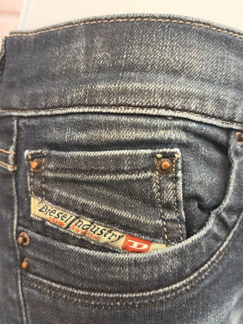 Diesel Bootcut Jeans, Dark denim, 28, Used - Excellent