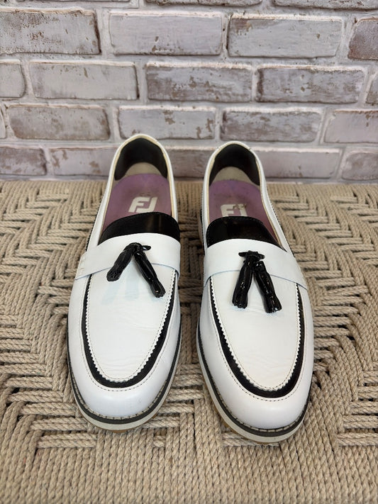 Various Loafers, White/black, 9, Used - Good