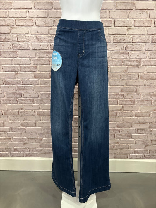 Cello Mid Rise Pull On Flare Jeans, Denim, XL, New With Tags