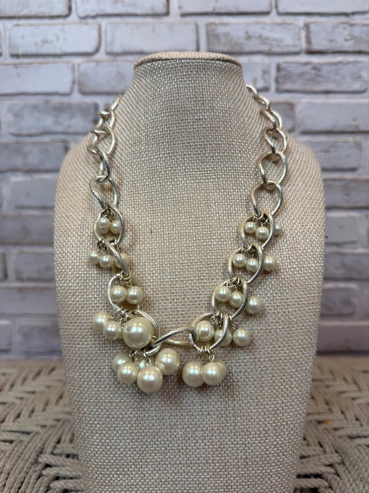 Various Necklace – Silver, White, Size One Size – Excellent Condition