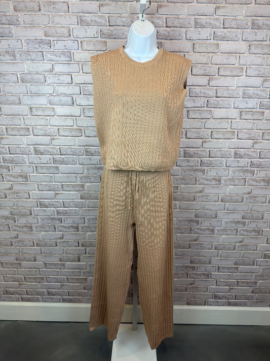 Fashion Matching Clothing Set, Beige, XS, Used - Good