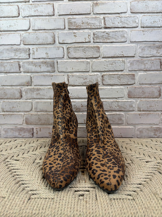 Impo Booties, Animal, 9.5, Used - Good
