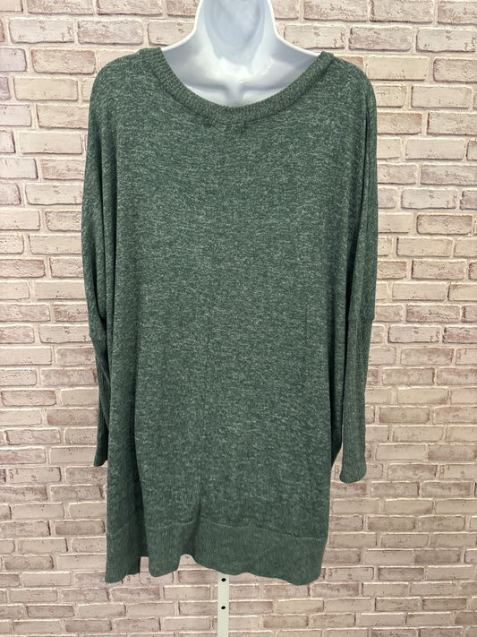 Cherish Sweater, Green, XL, Used - Good