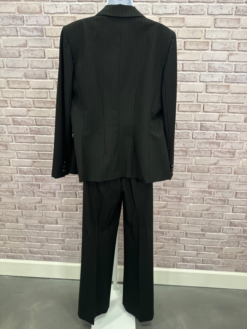 Antonio Melani Matching Suit Set, Black stripes, Large, Used - Good
